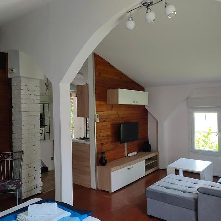 Teos Apartments Мостар Екстериор снимка